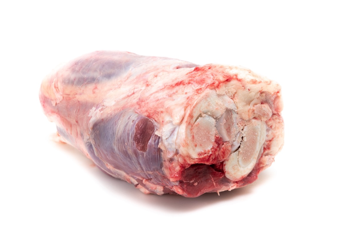 chamberete con hueso de novillo