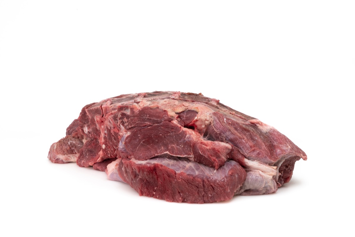 pescuezo con hueso de novillo